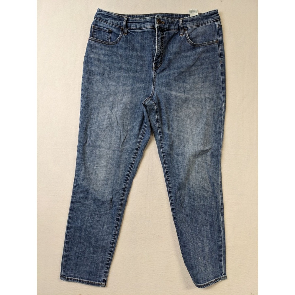 Chicos Womens Girlfriend Jeans  Leg‎ 12 R Mid Rise Tapered Slimming Blue Denim
